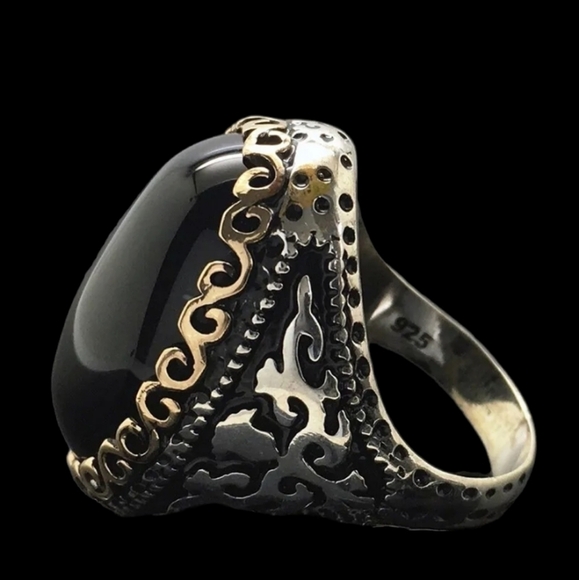 COPY - Silver tone ring oval black stone multi sizes - Picture 8 of 8